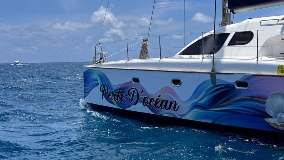 Mauritius: Grand Baie Catamaran Excursion to the Northern Islands