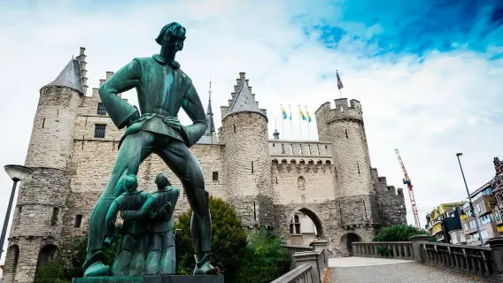 Partindo de Bruxelas: Passeio de um dia a Antuérpia e Ghent com visita à Catedral de São Bavão