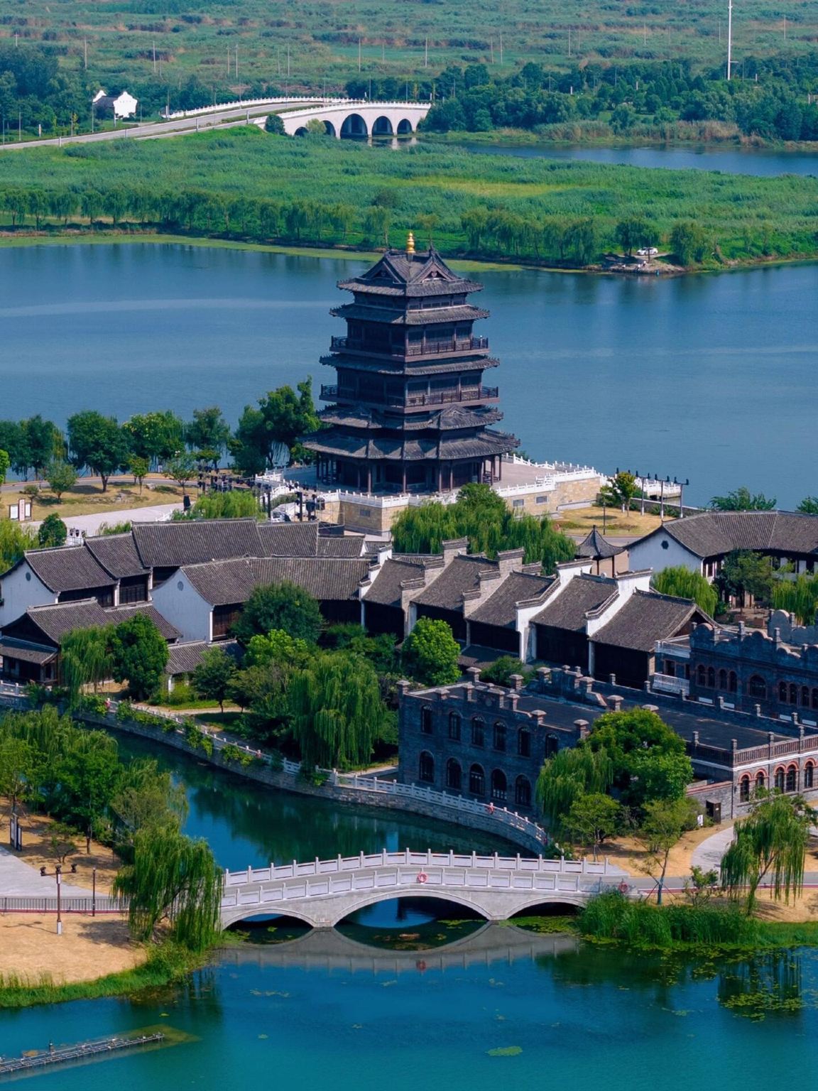 Privattransfer für Tagesausflug nach Yancheng in Jiangsu: Dongjin Wasserstadt + Dazong See + Zhuxi Altstadt mit chinesischem und englischem Service