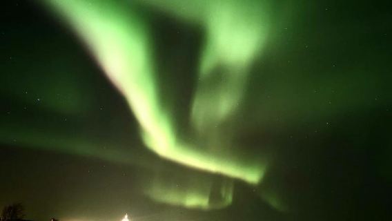Lawatan Mengesan Cahaya Utara di Rovaniemi Finland (Pengalaman Kumpulan Kecil + Gambar Kenangan Fotografi Profesional)