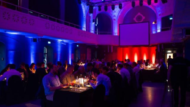 Frauenbad Heidelberg: Magic Dinner with Chris Stark (DE & EN)