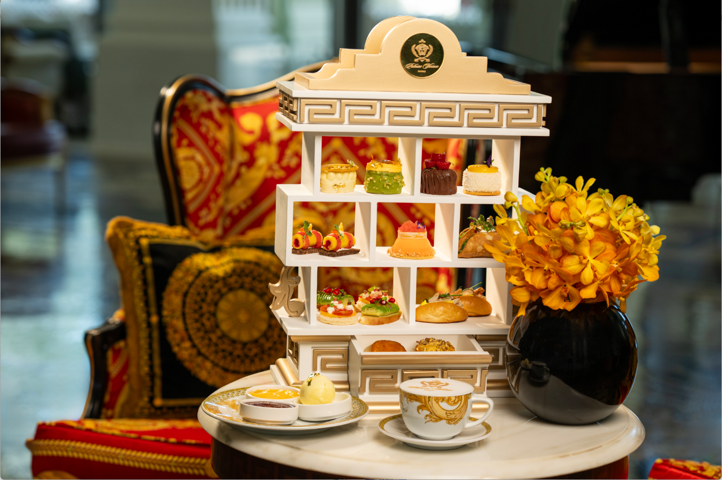 杜拜范思哲飯店黃金蛋糕下午茶MOSAICO