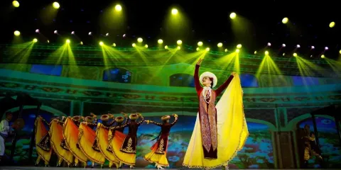 【新疆】國際大巴扎《絲綢之路•千年印象》宴藝大劇院演出票+巴扎美食自助餐票