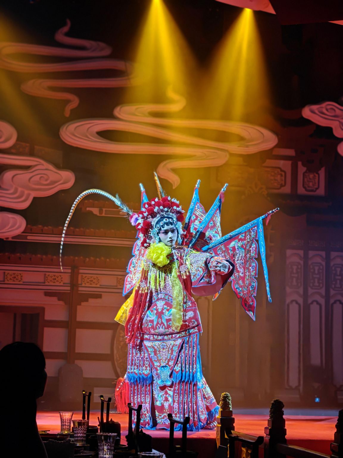 Guangzhou ● Galaxy Cantonese Feast Dinner Show | Immersive Cantonese Opera Cultural Theme Banquet with Fine Cuisine + Palace Music and Dance, Unlock a Thousand-Year Lingnan Feast