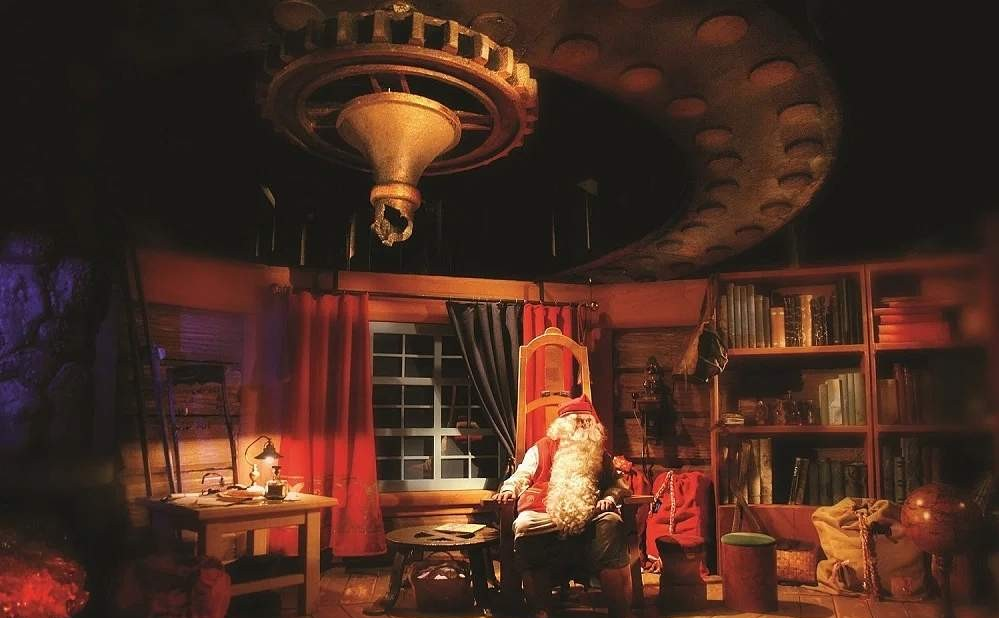 Partenza da Rovaniemi, Finlandia: Tour al Santa Claus Village con servizio clienti in cinese e guida in inglese