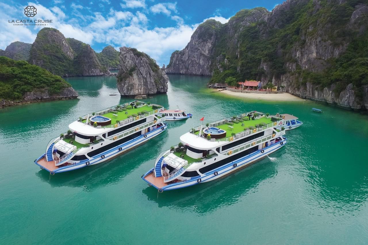 Crociera di lusso di 7 ore nella Baia di Halong – Pranzo a buffet, Jacuzzi e festa al tramonto