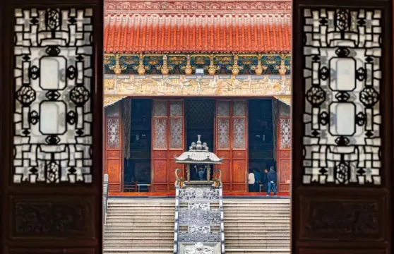 河南駐馬店宿鴨湖+南海禪寺+金頂山一日遊-可中英文服務