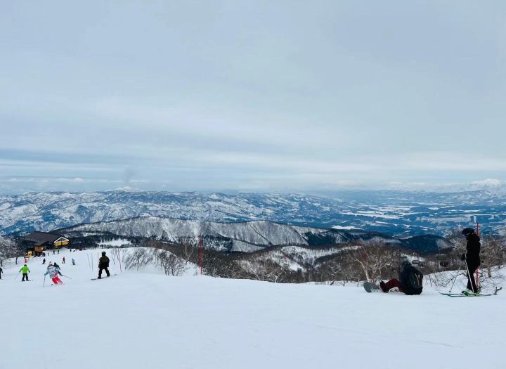 China + Zhangjiakou, Hebei + Genting Ski Resort + Door-to-door shuttle service/Customizable itinerary