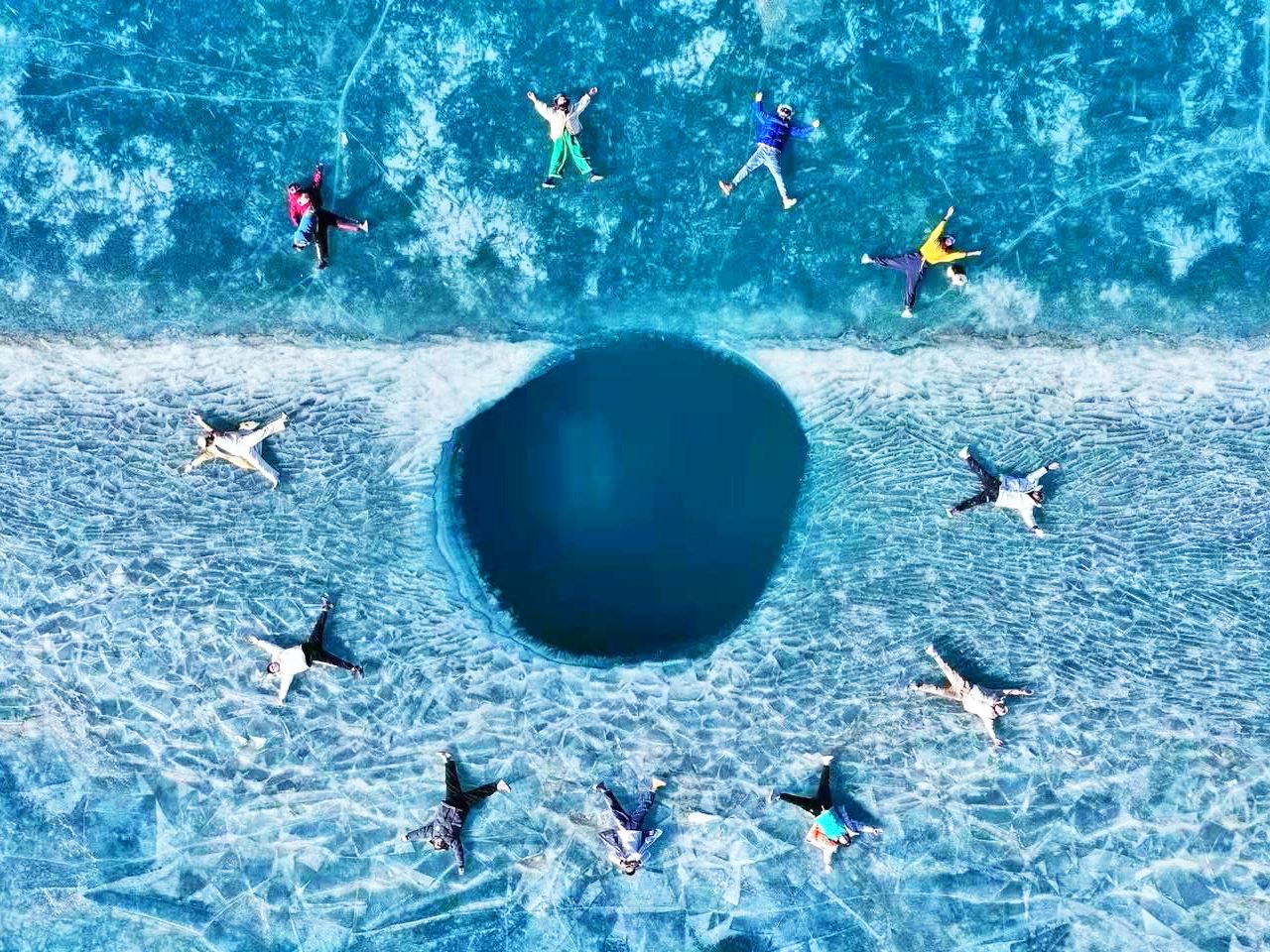 【16人團/8人小團可選】瓊穆崗日雪山+瓊穆措一日遊