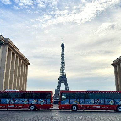 巴黎迪士尼樂園：門票+巴黎穿梭巴士服務