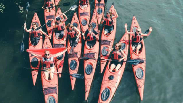 Stockholm: 2-Hour Guided Kayak Tour in City Center