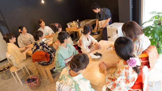 Expérience d'atelier de confiserie à Ameshin Hanakawado, Asakusa