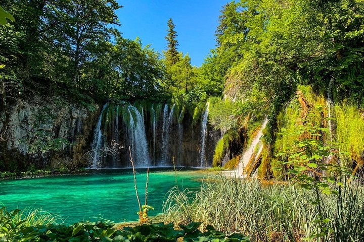 Plitvicka Jezera 2022 Top Things to Do - Plitvicka Jezera Travel Guides -  Top Recommended Plitvicka Jezera Attraction Tickets, Hotels, Places to  Visit, Dining, and Restaurants - Trip.com