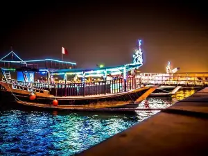(Private Tour) Doha city tour and Dhow boat cruise 