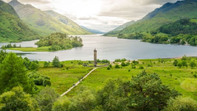 UK Glenfinnan Viaduct and Scottish Highlands one-day tour|A must-visit for Harry Potter fans