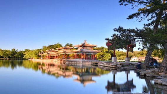 Hebei Chengde: Chengde Mountain Resort + Puning Temple + Zongsheng Temple / English / Minority Language guide