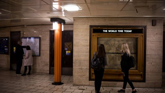 London Piccadilly Circus: Hidden Tube Station Tour