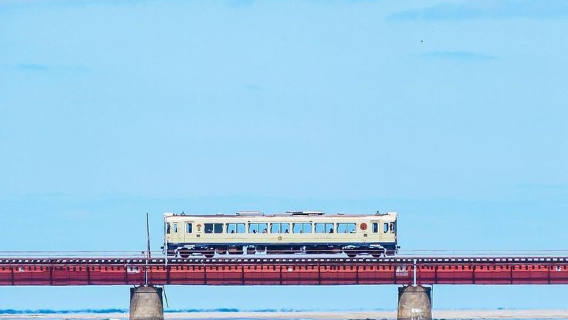 Tango Railway, Amanohashidate, and Ine Funaya one-day tour|Check in on the "Spirited Away" sea train