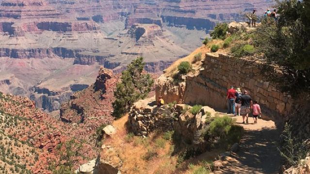 The Grand Canyon Classic Tour From Sedona, AZ