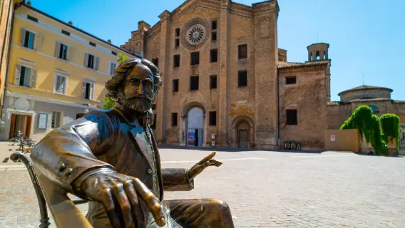 Tur Jalan Kaki Klasik Parma