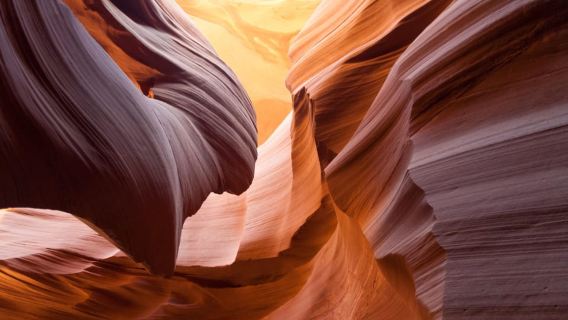 Page: Lower Antelope Canyon Entry and Navajo Guided Tour