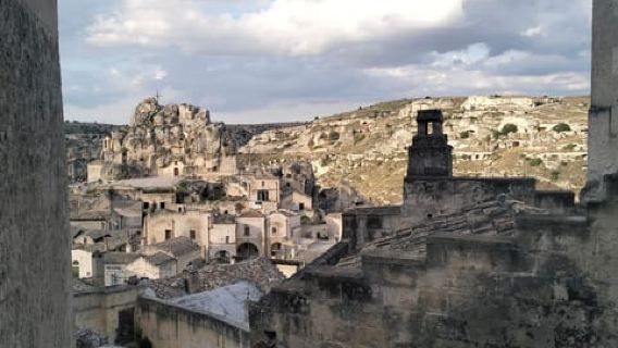 Matera: tour completo della città dei Sassi