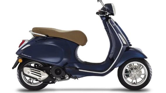 125cc Vespa rental