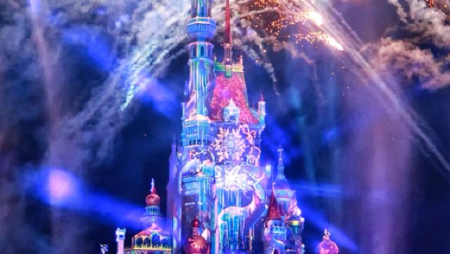 香港迪士尼樂園一日遊【包車深圳北站/機場/市區接，不含門票】