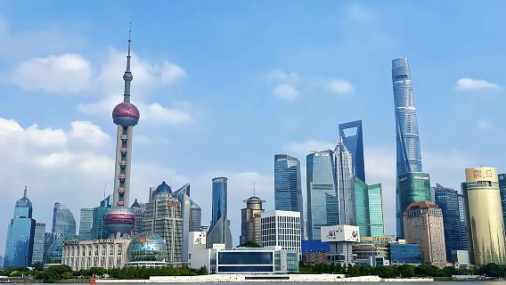 perjalanan satu hari Klasik Mewah Shanghai (Bahasa Inggris) dengan Pertunjukan Akrobatik