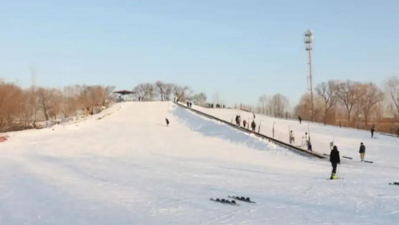 東方巨龜苑滑雪一日遊【石家莊出發，含雪板雪鞋雪杖】