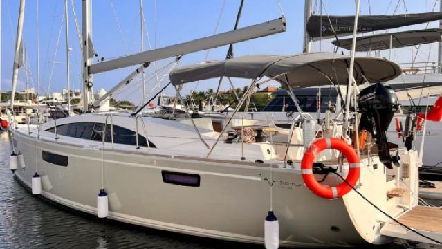 【清水灣遊艇包船出海】海南陵水清水灣42尺帆船包船出海