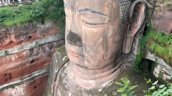 Chengdu—Leshan privatbil, nyd flodlandskabet og bylivet på en dag (transport inkluderet)