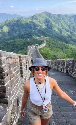 Mutianyu Great Wall Day Trip [ZANBUS - Daily departures from 8:00 AM to 11:45 AM]