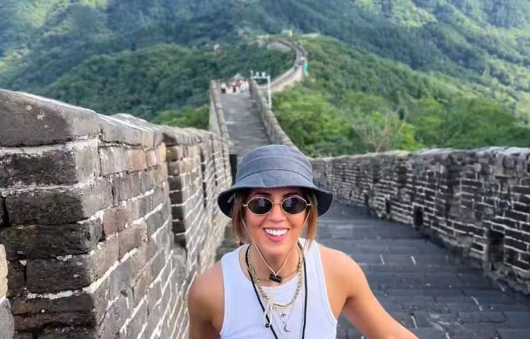 Mutianyu Great Wall Day Trip [ZANBUS - Daily departures at 8/9/10 AM]