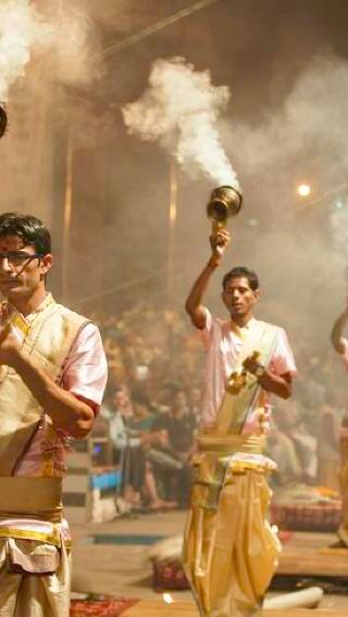 Varanasi Evening Ganga Aarti Experience at Dashashwamedh Ghat