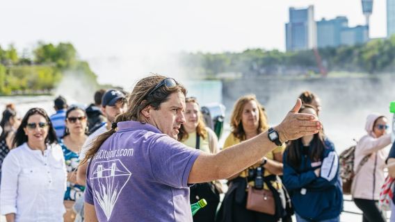 From NYC: Niagara Falls One Day Tour -Day & Night Experience