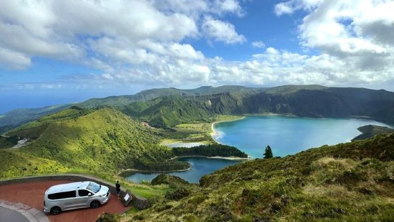 Sao Miguel West Van Tour Sete Cidades and Fogo Lake plus Lunch