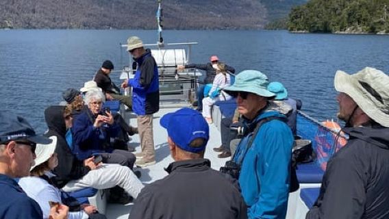 Département de Bariloche : Excursion en bateau Brazo Tristeza et randonnée en forêt
