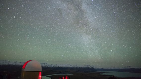 紐西蘭約翰山夜遊【考文山觀星團（中/英文講解專業設備）】