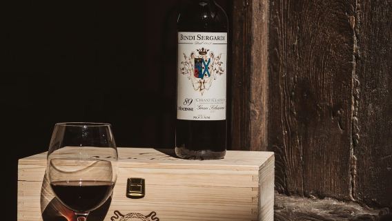 Siena: Pencicipan Anggur, Minyak Zaitun, dan Makanan VIP di Kebun Anggur Tuscany