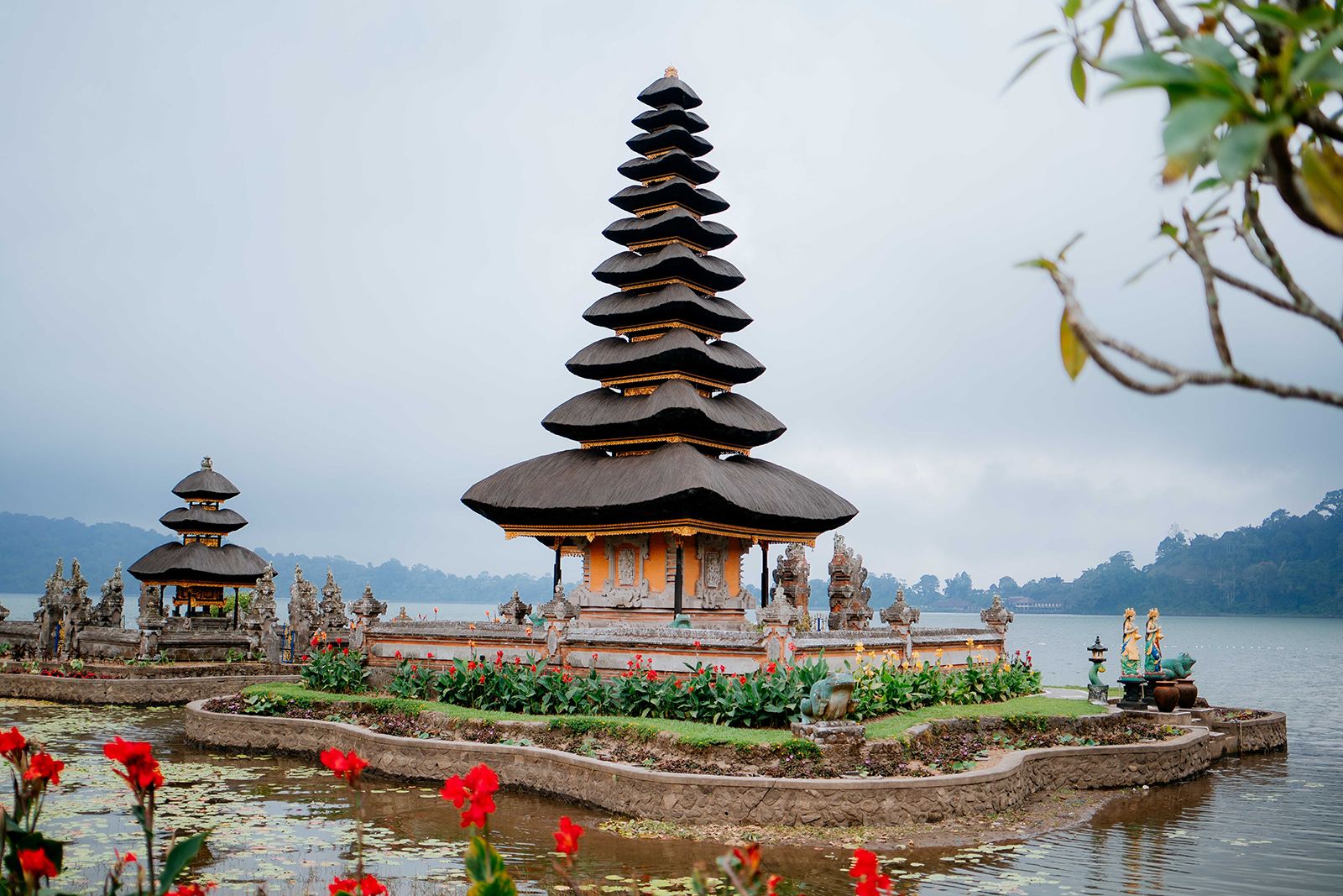 Ulun Danu Beratan, Jatiluwih Rice Terraces, and Tanah Lot Full Day Tour