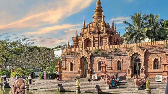 JinghongTours