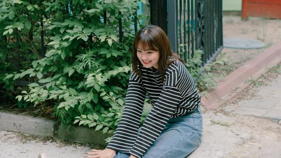 フランス、リヨンでの旅行写真【ドライバーとガイド + 旅行写真 + 結婚式の写真、航空写真、マイクロフィルム + メイクアップと衣料品&アクセサリー+ 旅程のカスタマイズ + 人数無制限】