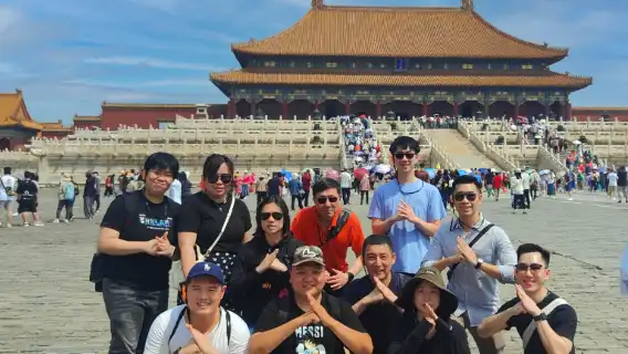  Tiananmen Square, Forbidden City &amp; Treasure Museum Small Group Tour