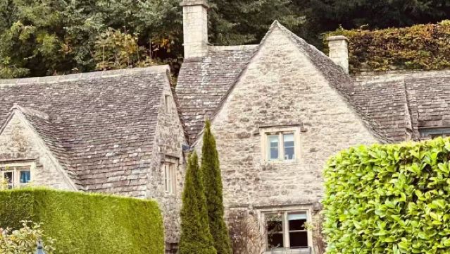 浪漫巴黎週邊遊：凡爾賽宮+巴比松油畫+梵谷小鎮【普通話包車】