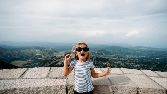 Montenegro: Tour cáp treo Lovcen, Njegusi & Cetinje trong ngày