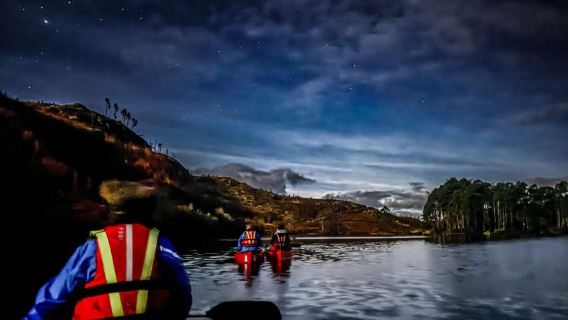 Sông Girvan: Trải nghiệm chèo thuyền độc mộc cùng Adventure Carrick