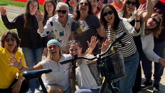 Ámsterdam: Recorrido guiado en bicicleta por los campos de tulipanes