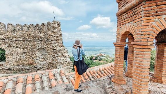Au départ de Tbilissi : Explorez la ville de l'amour, la Kakhétie.