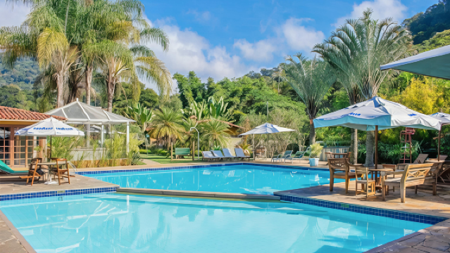 Unforgettable Mountain House in Itapava ZX + Celebrity Hall + Santaserra Itapava 1-Day Tour